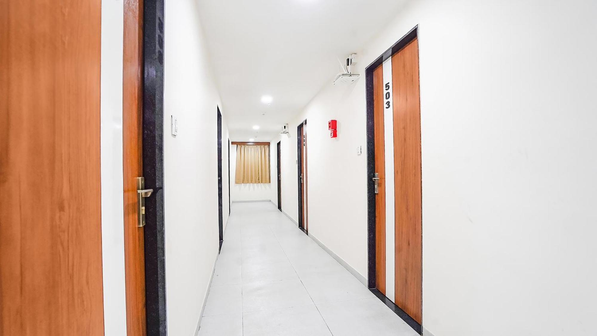 Fabhotel Vishala In อาเมดาบัด ภายนอก รูปภาพ